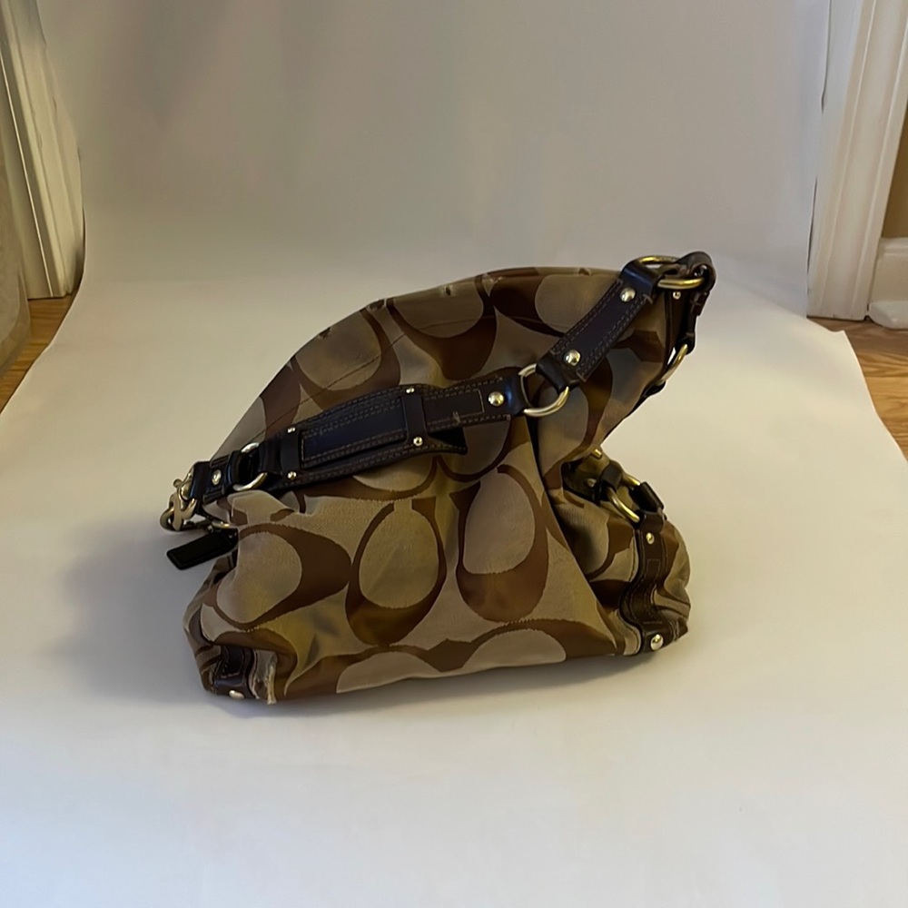 Signature Coach Bag/Purse